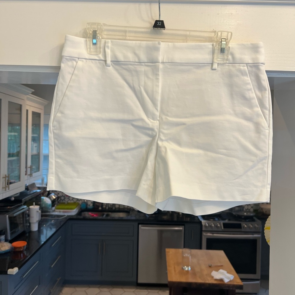 LOFT Women's White Shorts